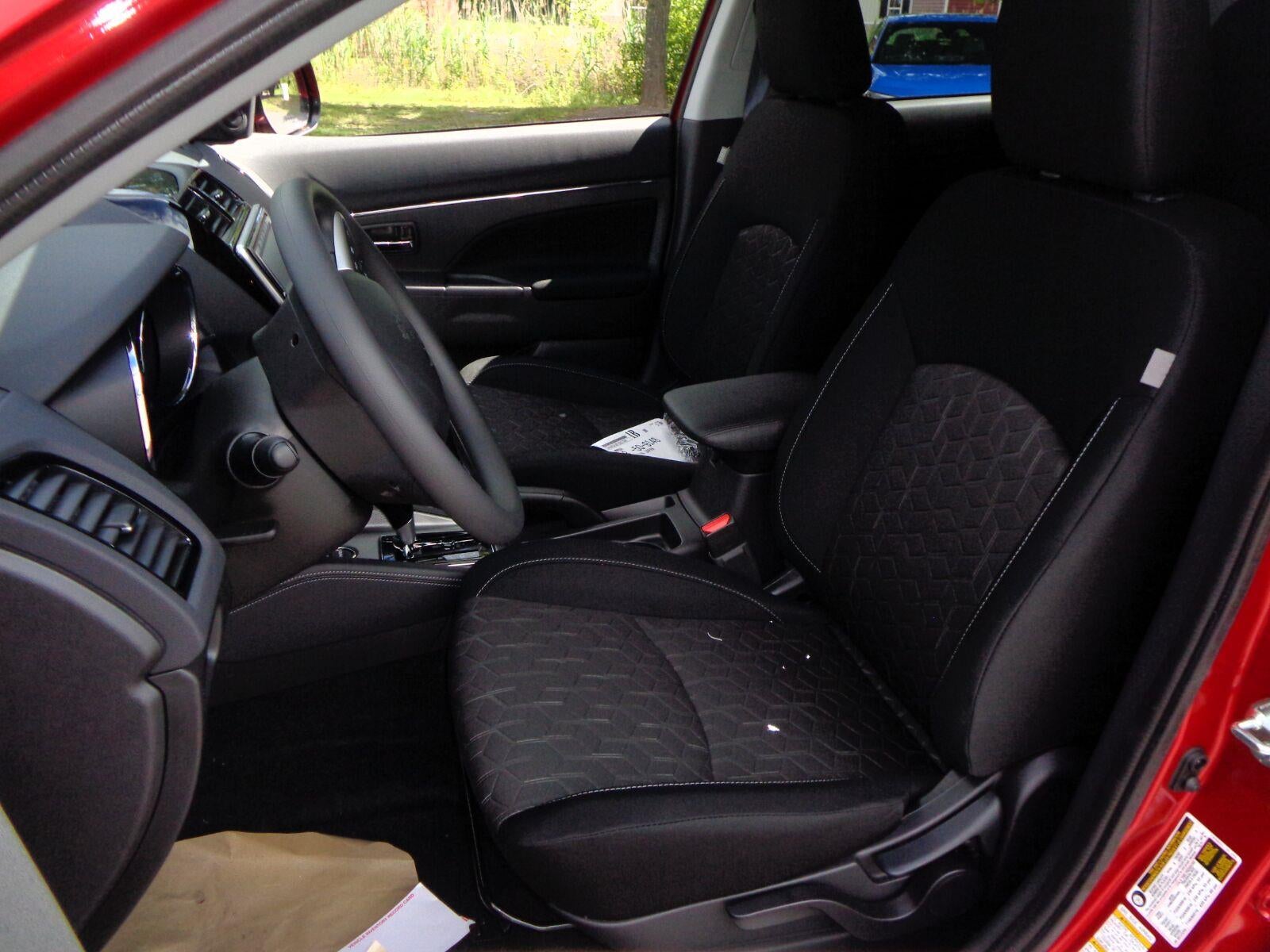 2026 Mitsubishi Outlander Sport ES