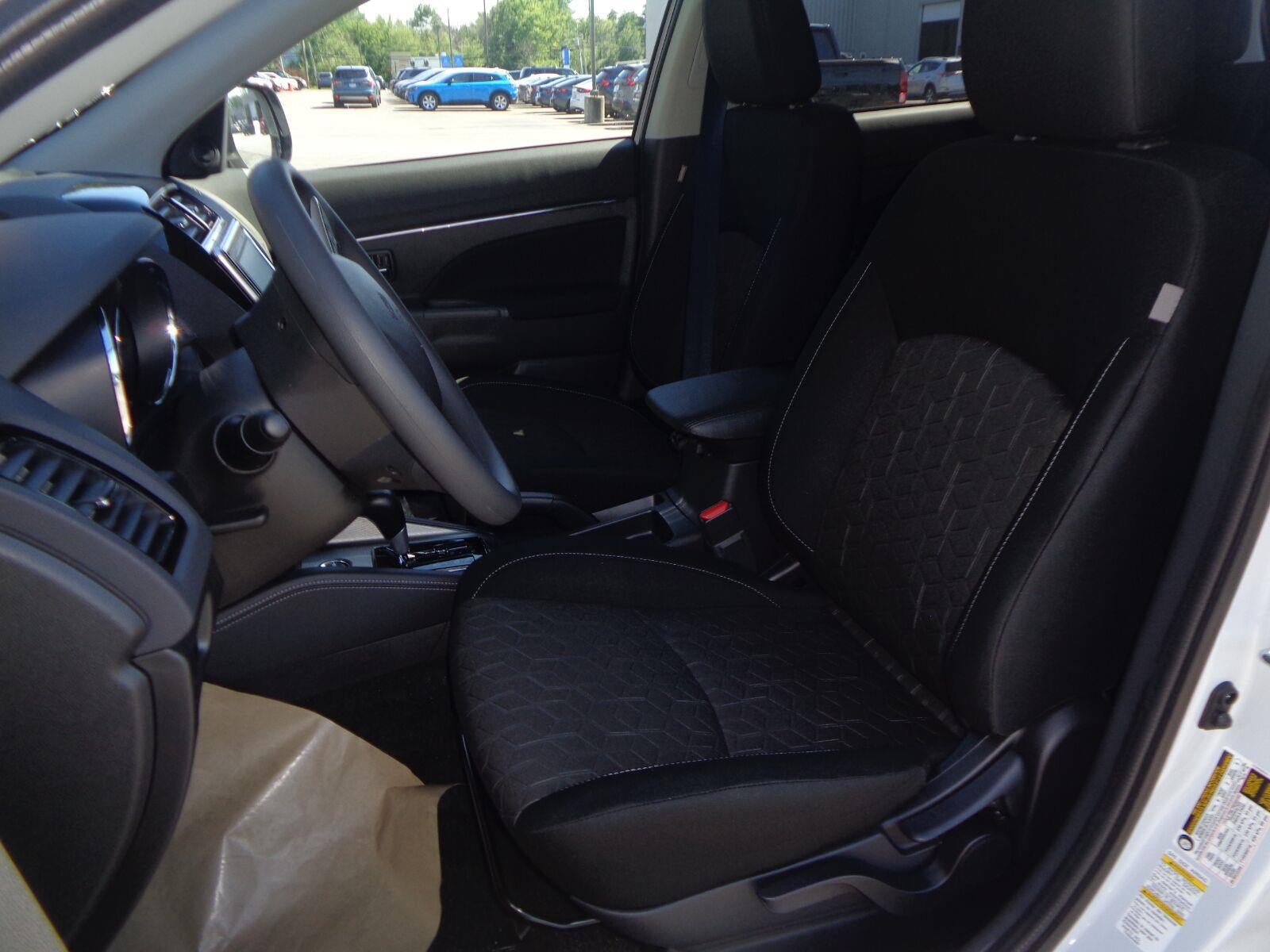 2026 Mitsubishi Outlander Sport ES