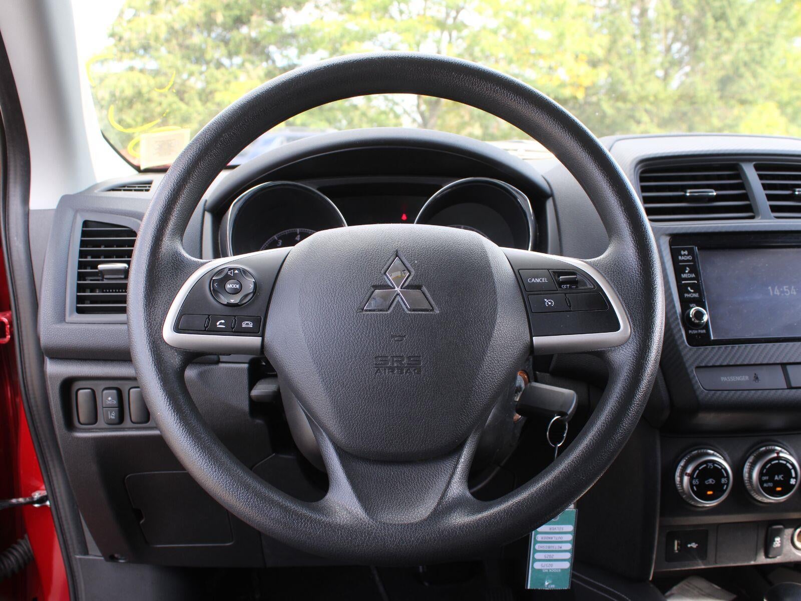 2025 Mitsubishi Outlander Sport ES