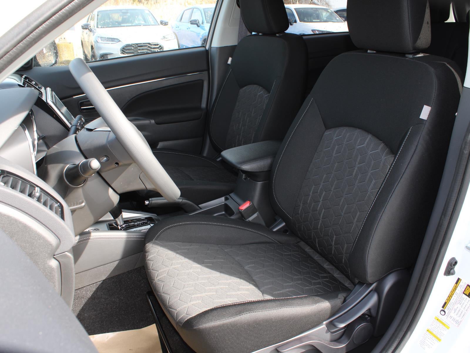 2026 Mitsubishi Outlander Sport ES