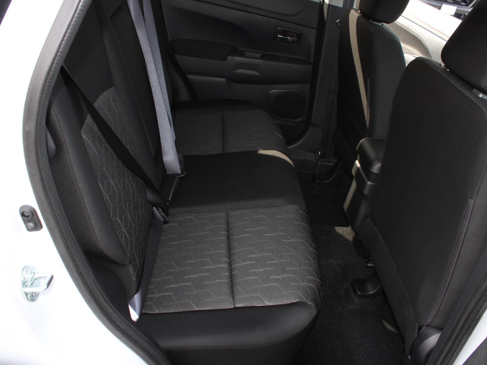 2026 Mitsubishi Outlander Sport ES