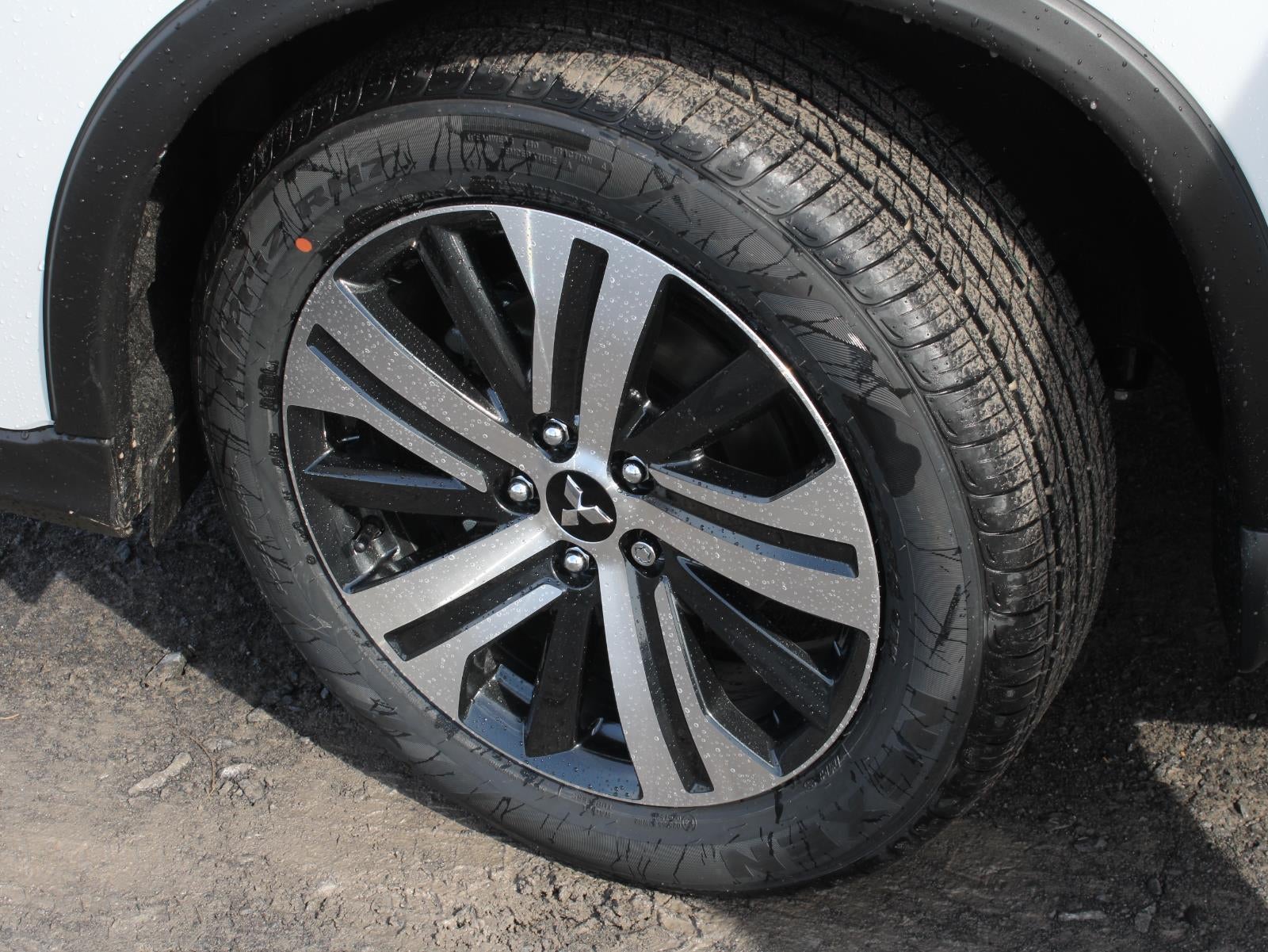 2026 Mitsubishi Outlander Sport ES