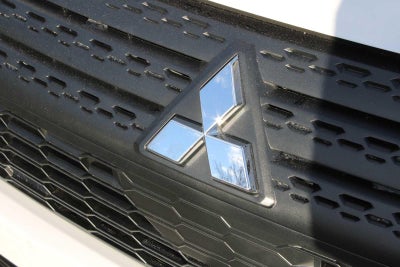 2026 Mitsubishi Eclipse Cross ES