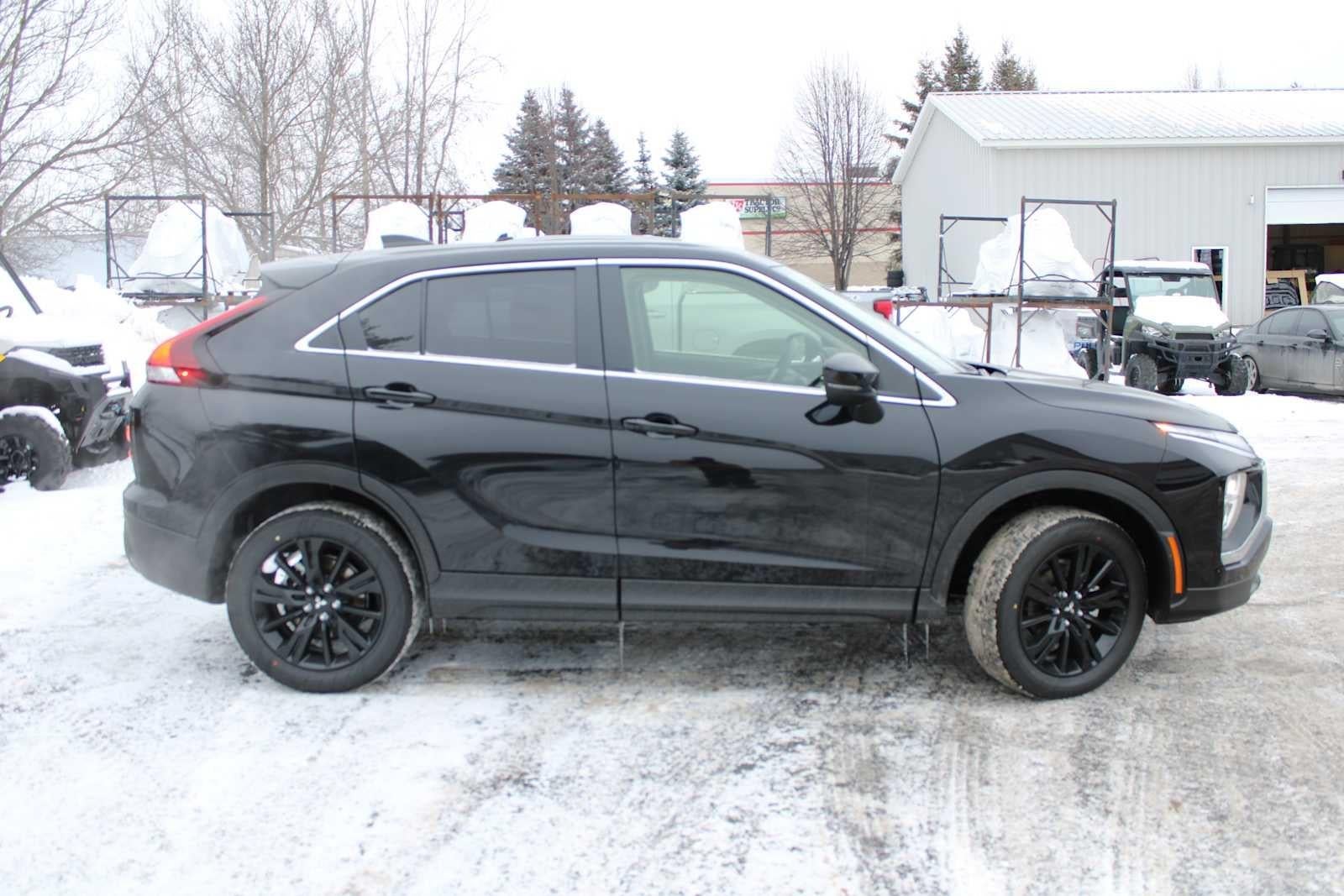 2025 Mitsubishi Eclipse Cross LE