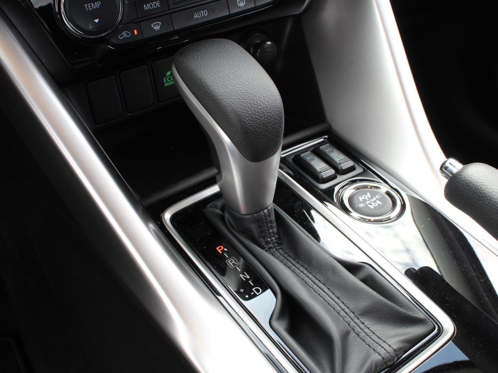 2025 Mitsubishi Eclipse Cross LE