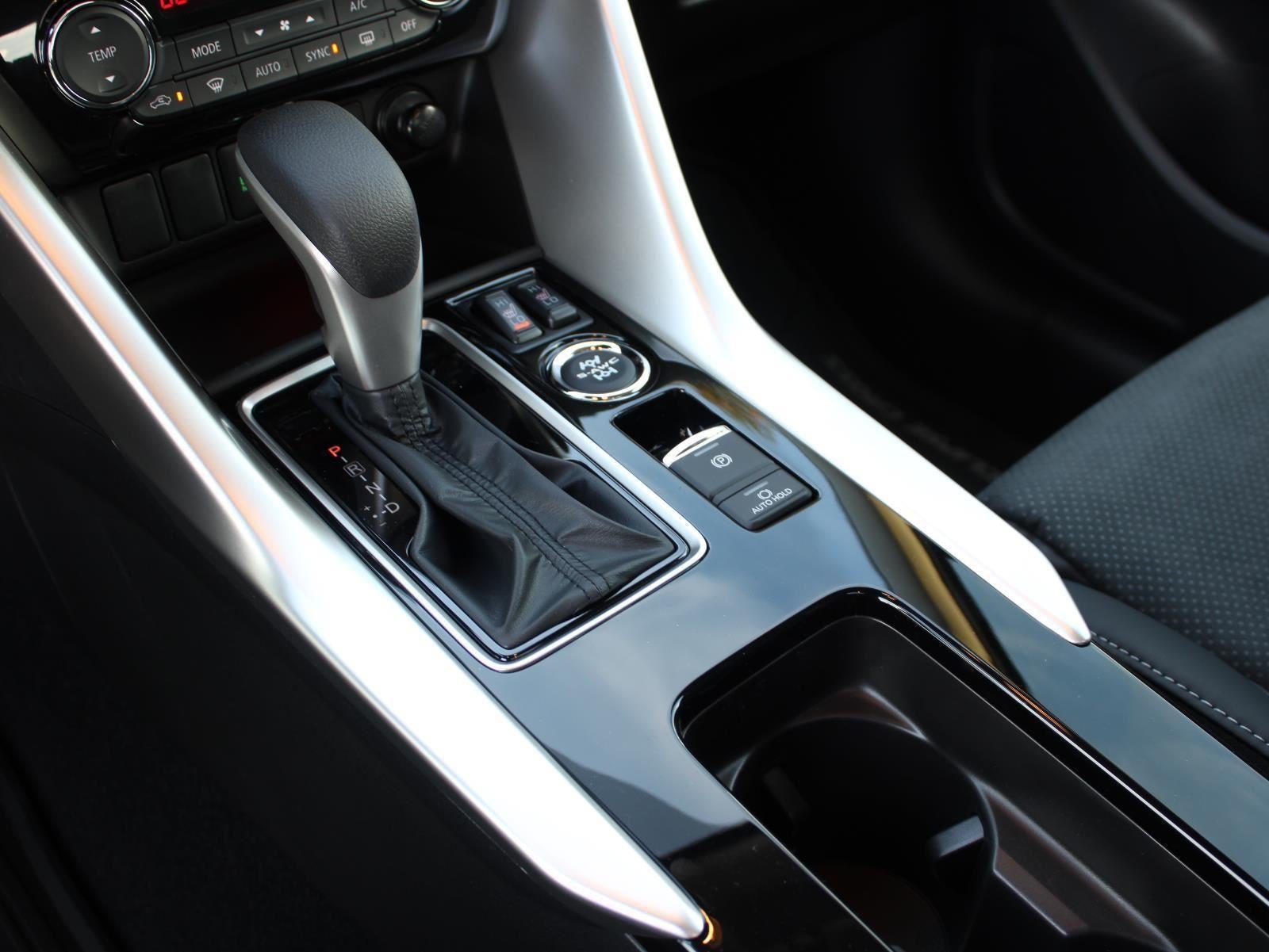 2026 Mitsubishi Eclipse Cross SE