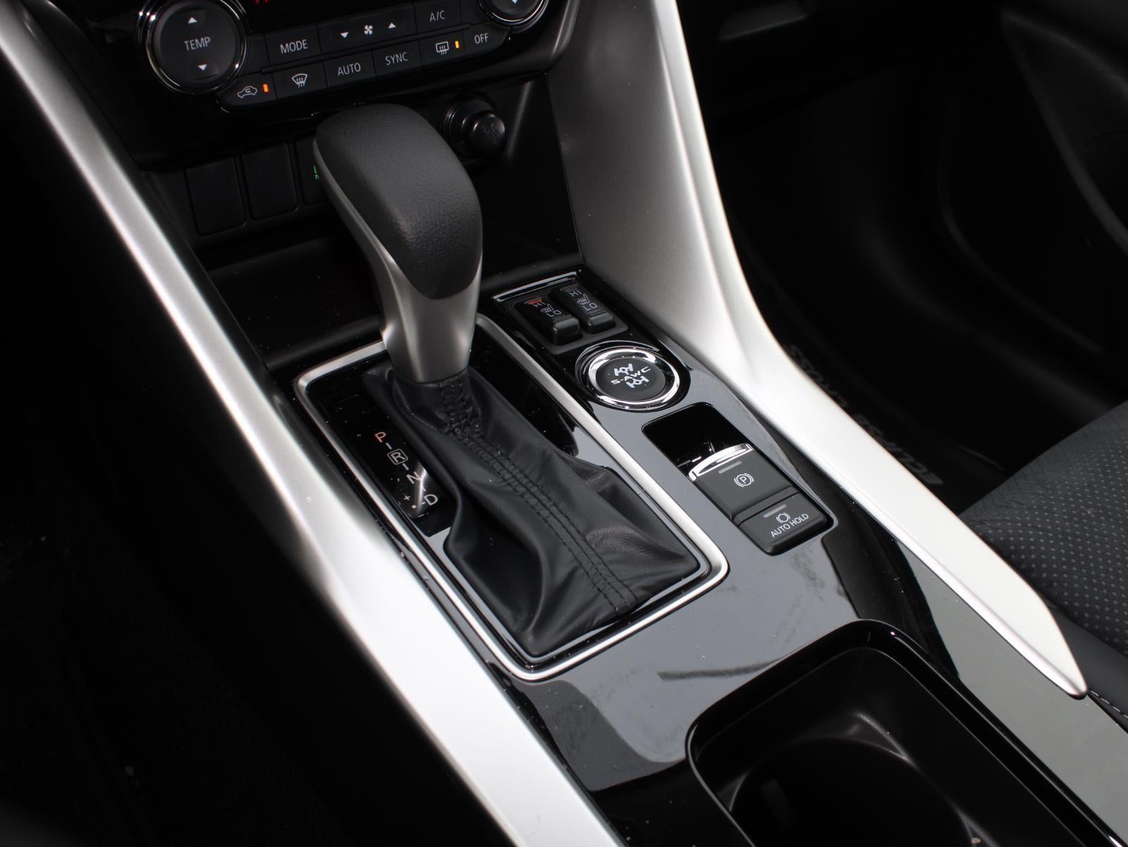 2026 Mitsubishi Eclipse Cross SE