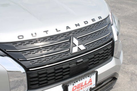 2024 Mitsubishi Outlander ES S-AWC in Queensbury, NY - DELLA Auto Group