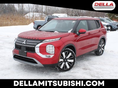 2025 Mitsubishi Outlander SE