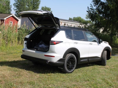 2025 Mitsubishi Outlander Trail Edition