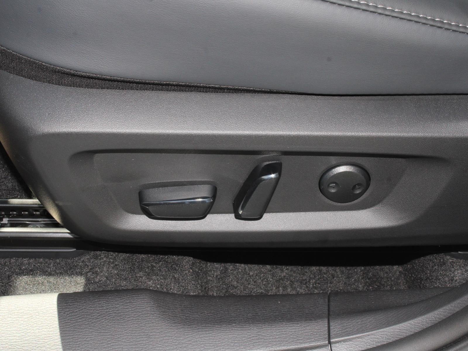 2025 Mitsubishi Outlander Trail Edition