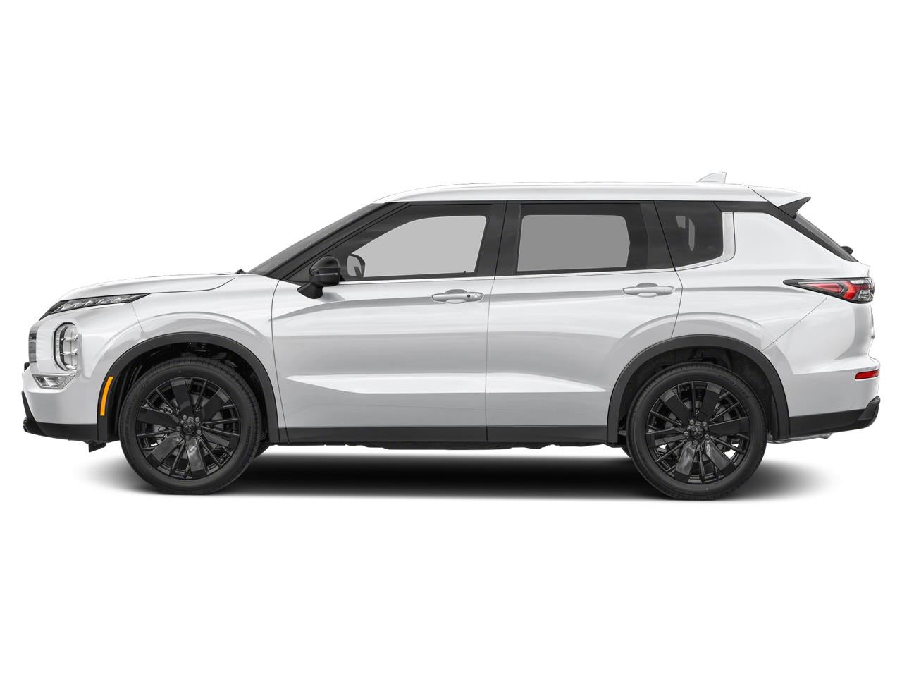 2026 Mitsubishi Outlander LE
