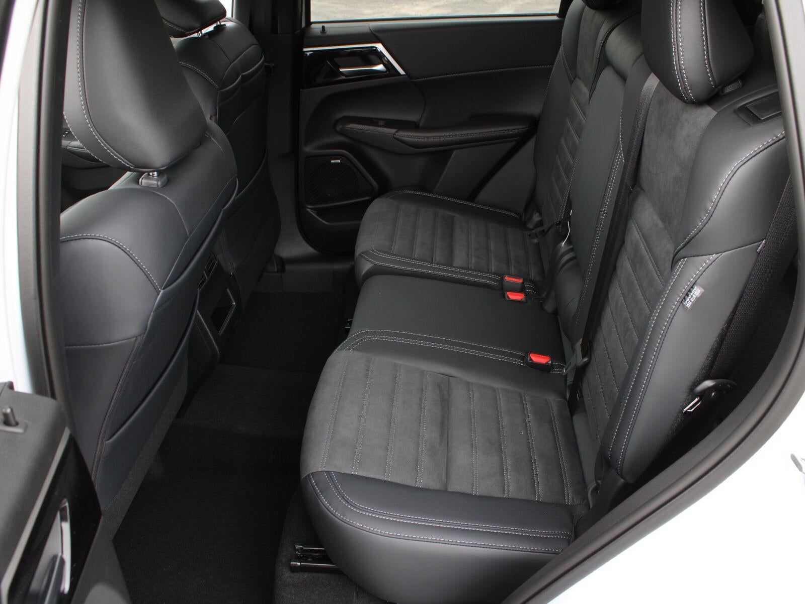 2026 Mitsubishi Outlander Trail Edition