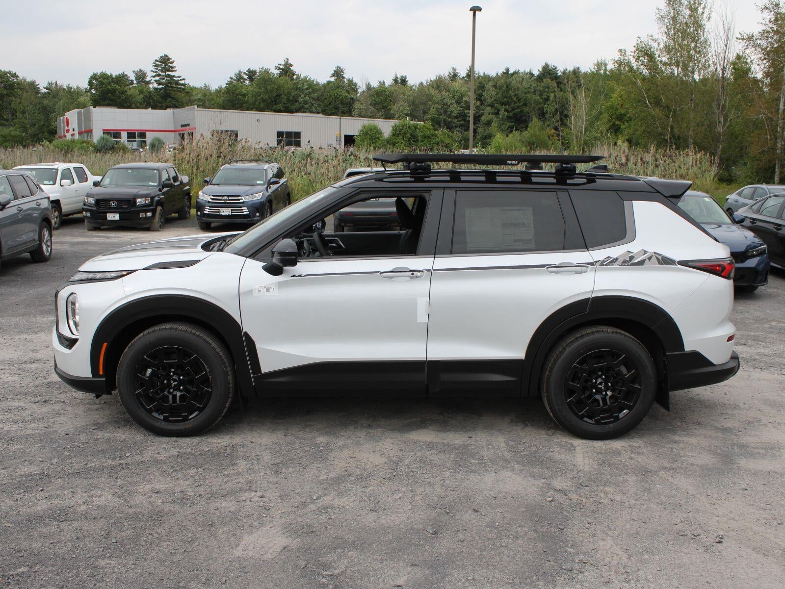 2026 Mitsubishi Outlander Trail Edition