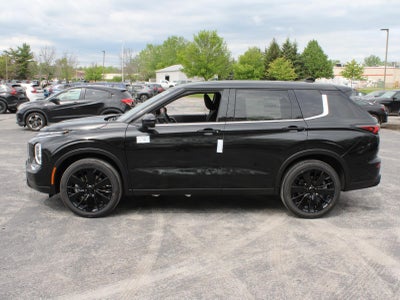 2026 Mitsubishi Outlander LE