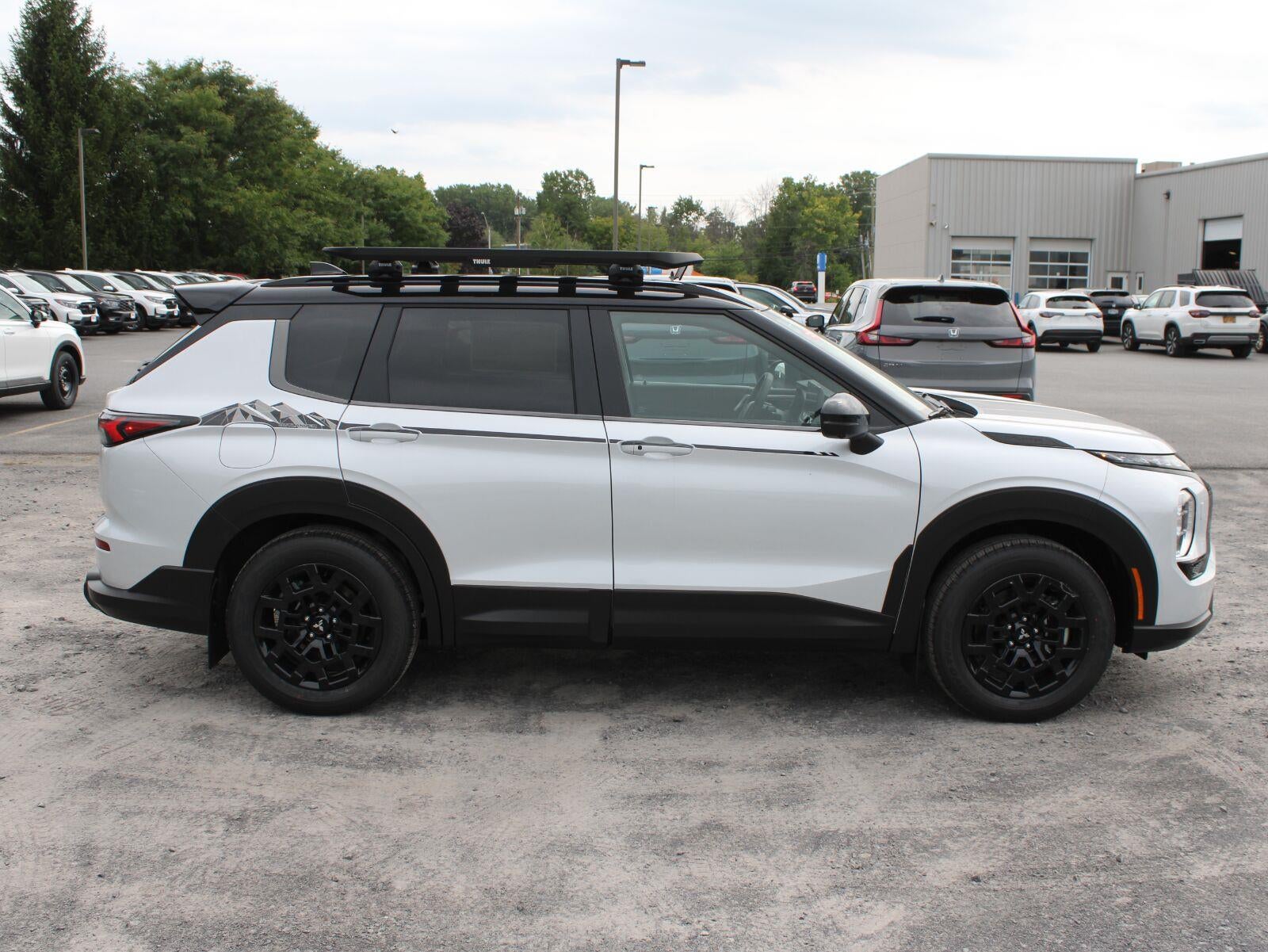2026 Mitsubishi Outlander Trail Edition