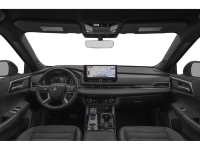 2026 Mitsubishi Outlander LE