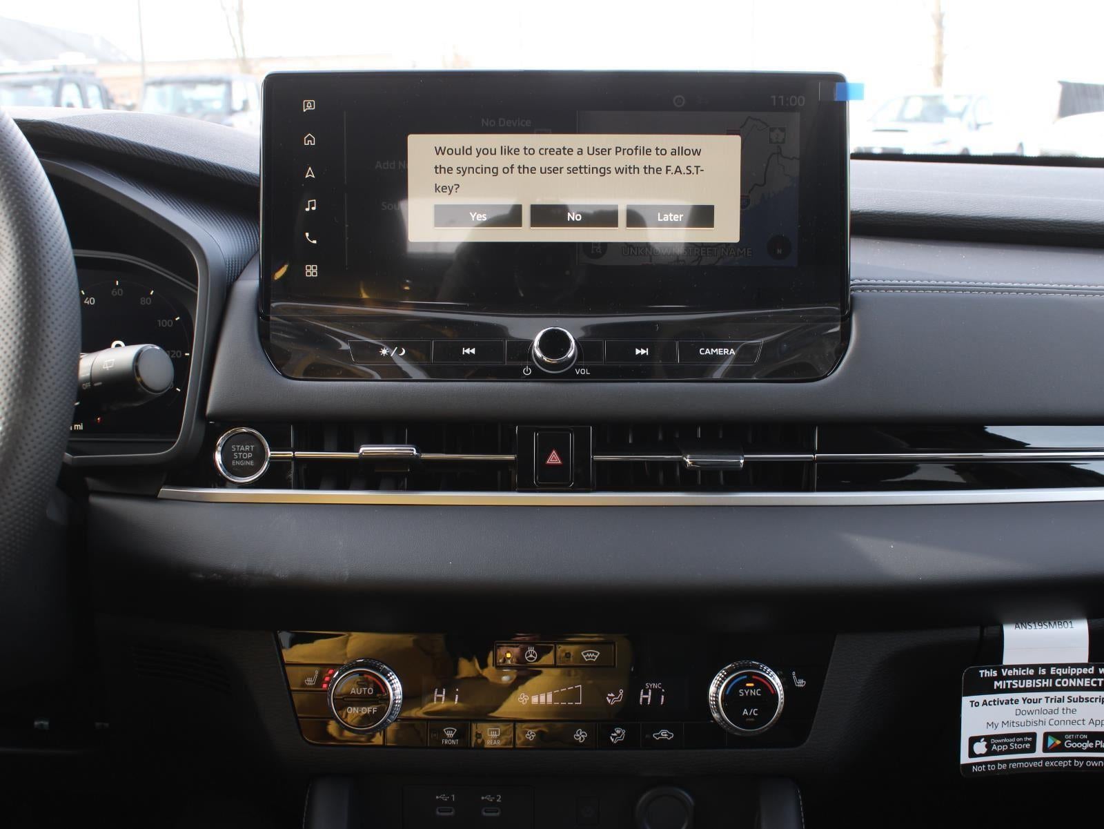 2026 Mitsubishi Outlander SE