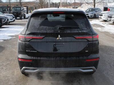 2026 Mitsubishi Outlander SE