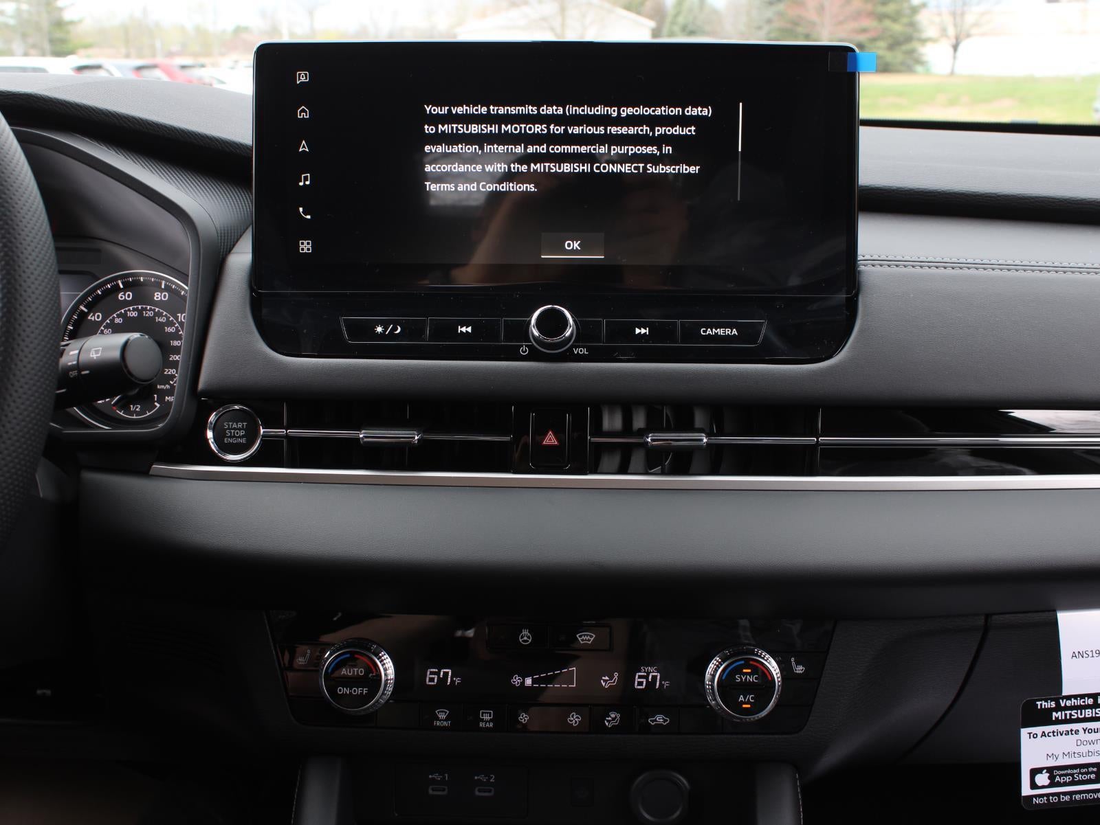 2026 Mitsubishi Outlander LE
