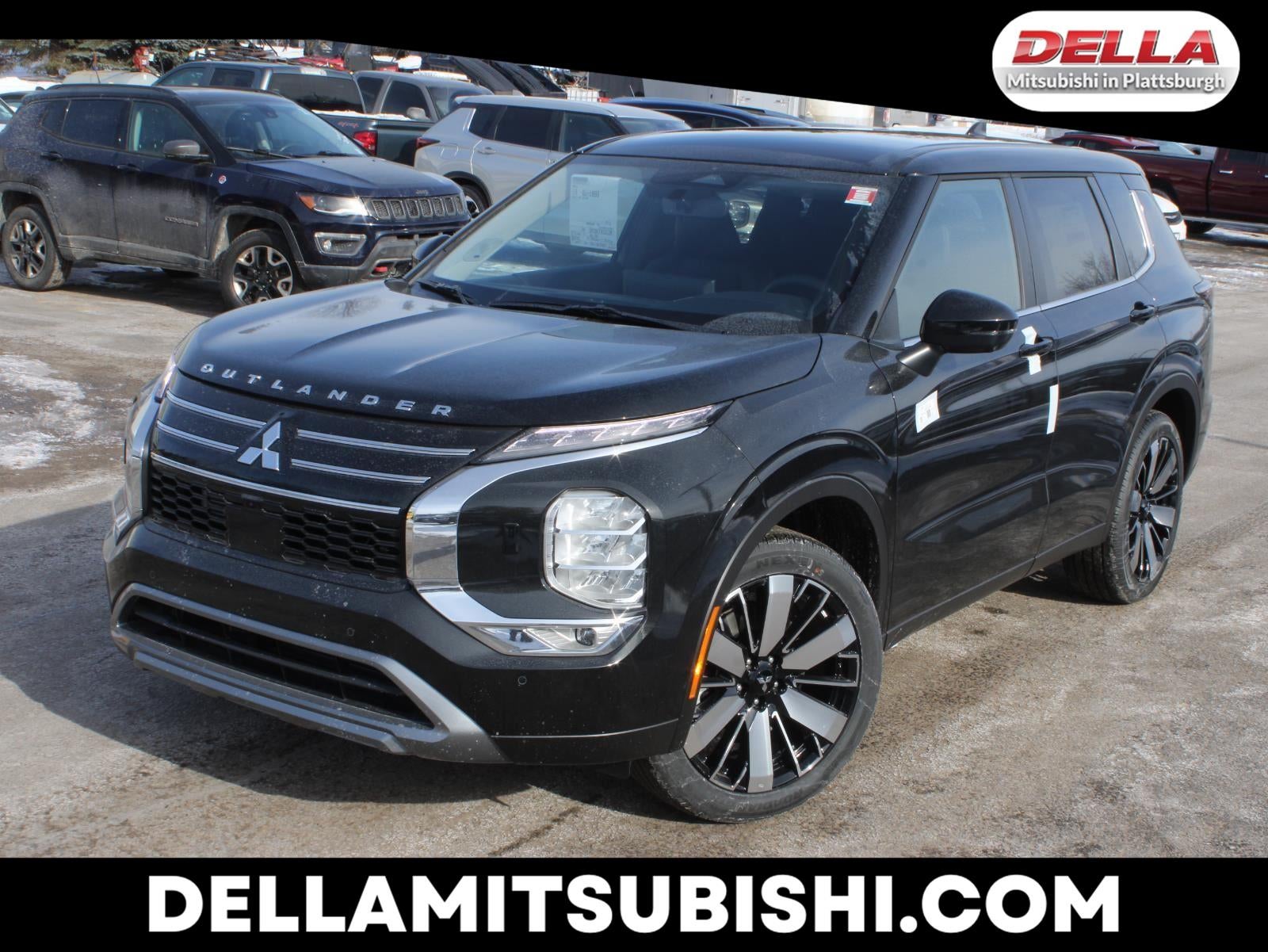 2026 Mitsubishi Outlander SE