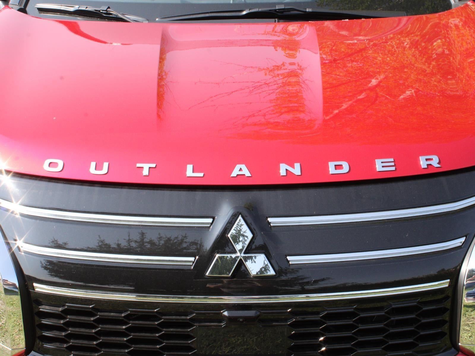 2025 Mitsubishi Outlander SEL