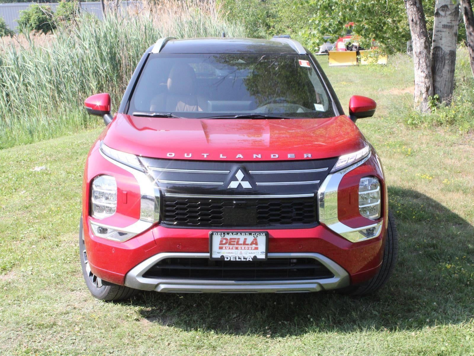 2025 Mitsubishi Outlander SEL
