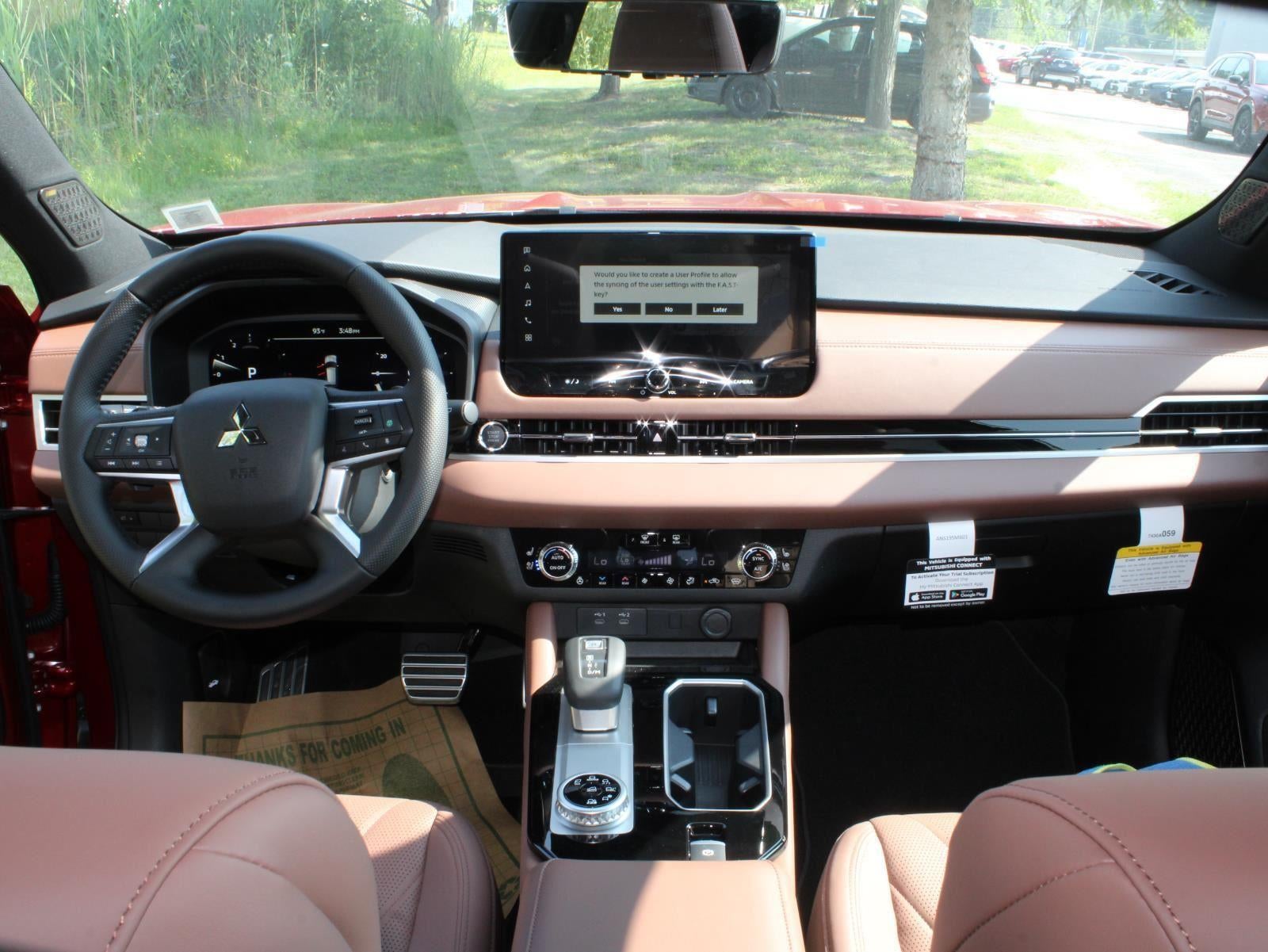 2025 Mitsubishi Outlander SEL