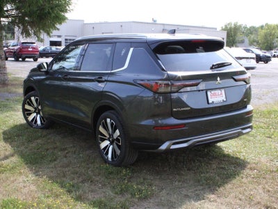 2025 Mitsubishi Outlander SEL