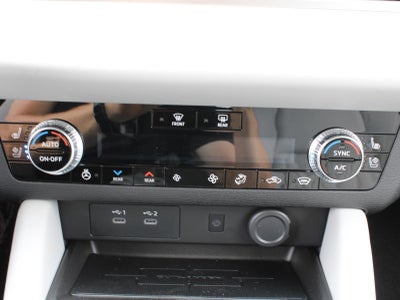 2025 Mitsubishi Outlander Platinum Edition