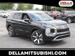 2025 Mitsubishi Outlander Platinum Edition