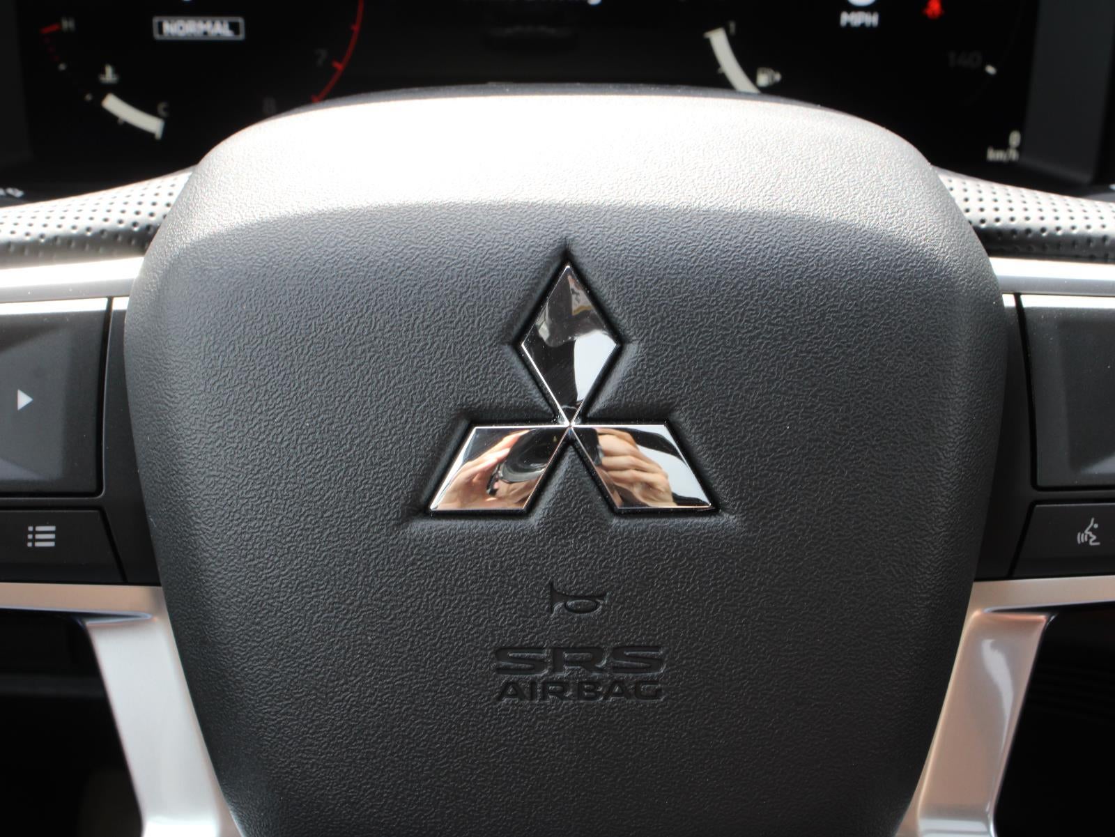 2025 Mitsubishi Outlander SEL