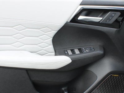 2025 Mitsubishi Outlander Platinum Edition