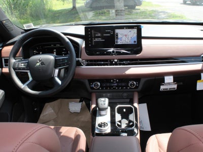 2025 Mitsubishi Outlander SEL