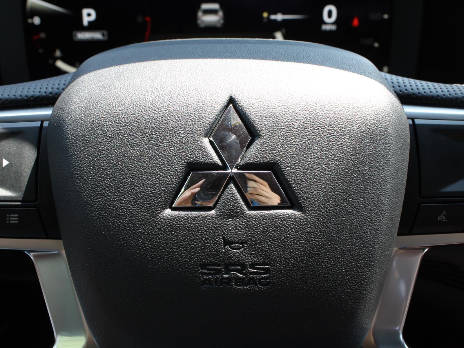 2025 Mitsubishi Outlander SEL