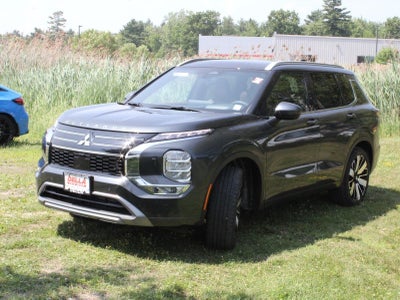2025 Mitsubishi Outlander SEL