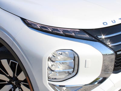 2025 Mitsubishi Outlander SEL