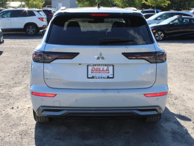 2025 Mitsubishi Outlander SEL