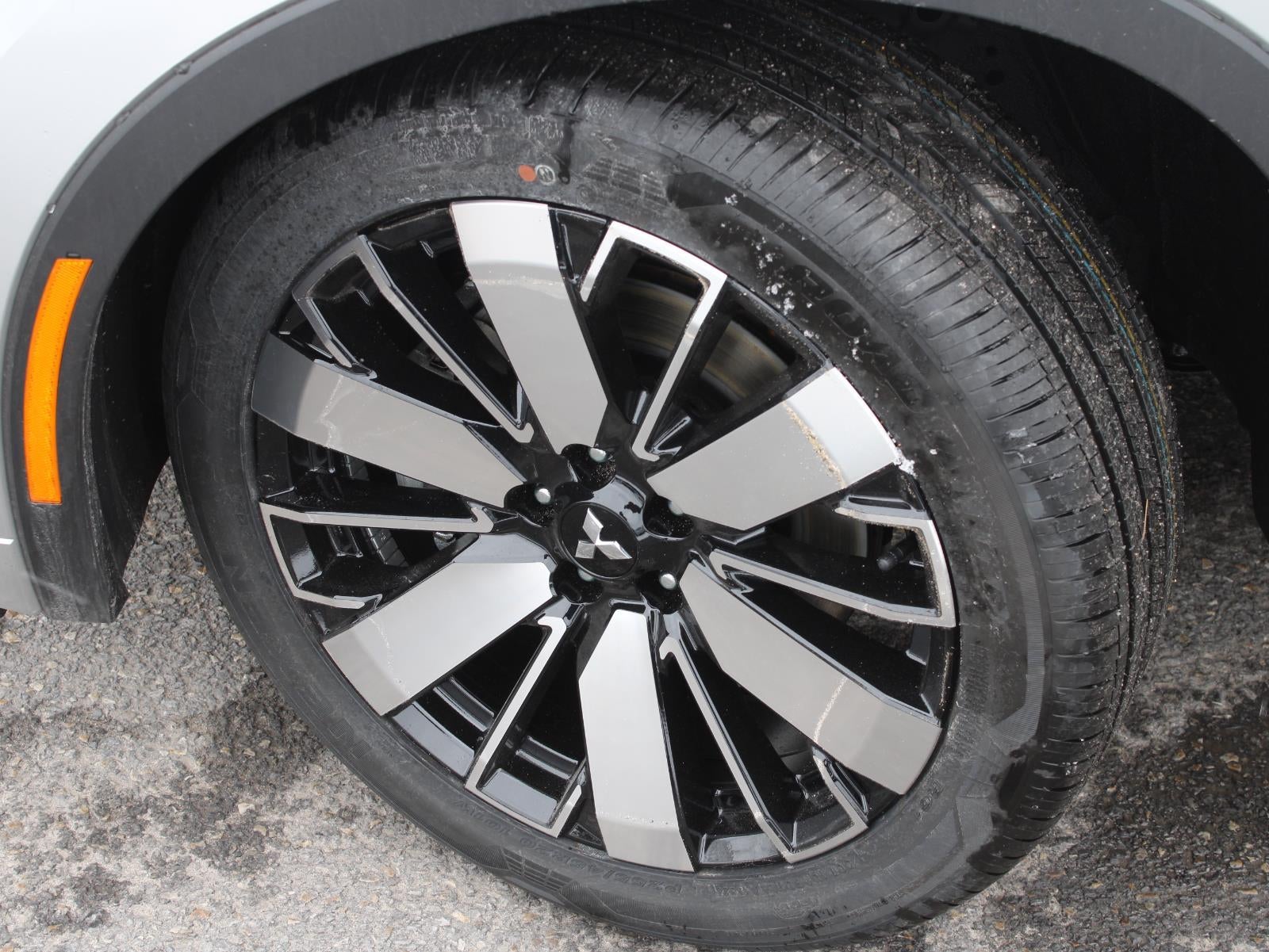 2026 Mitsubishi Outlander SEL