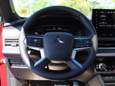 2026 Mitsubishi Outlander Black Edition
