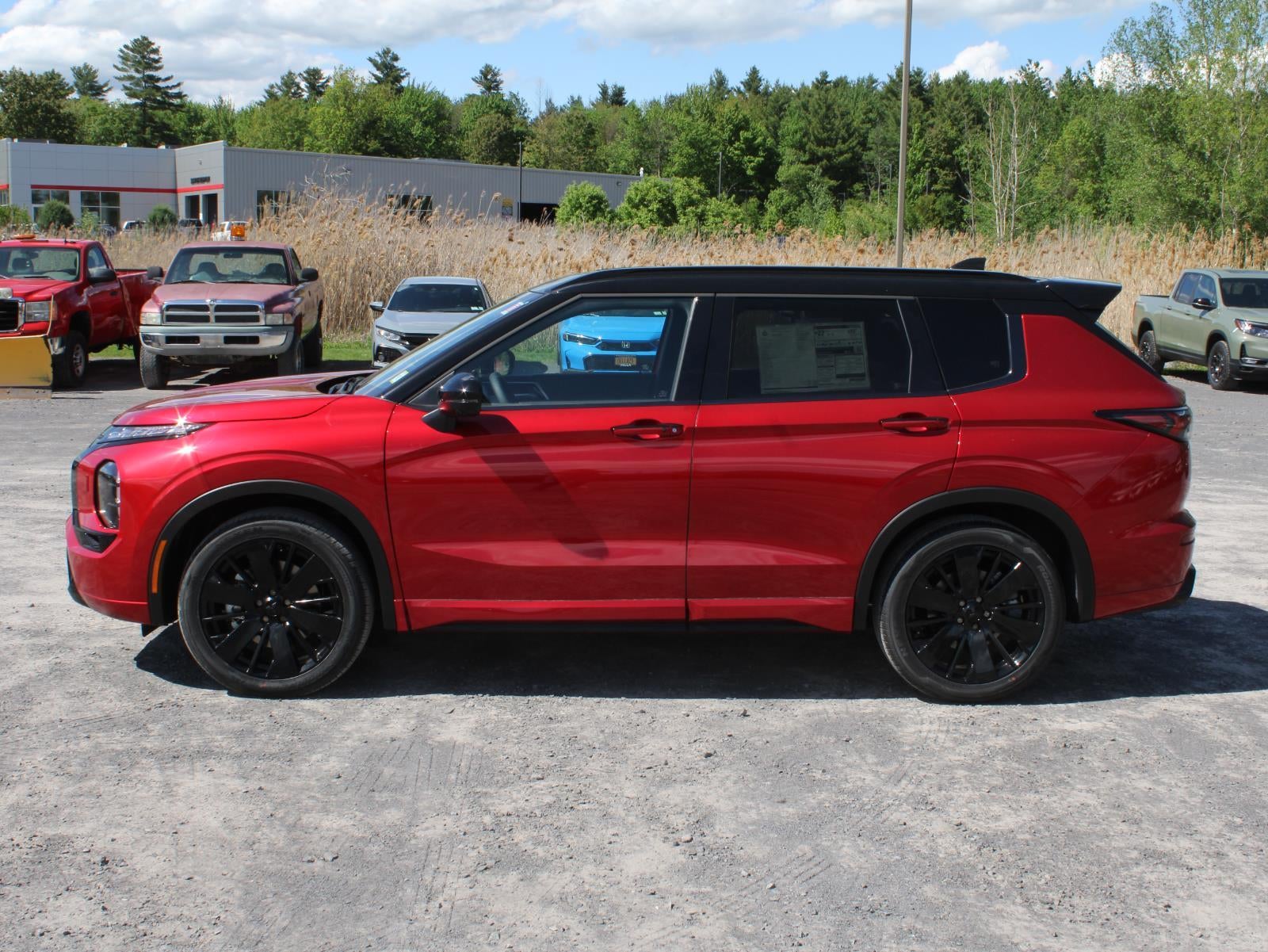 2026 Mitsubishi Outlander Black Edition