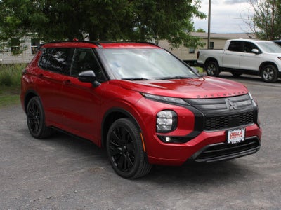 2026 Mitsubishi Outlander Black Edition