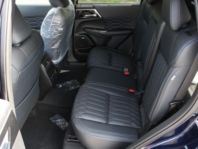 2026 Mitsubishi Outlander SEL