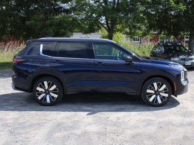 2026 Mitsubishi Outlander SEL