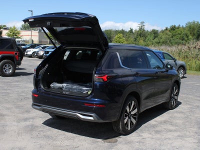2026 Mitsubishi Outlander SEL