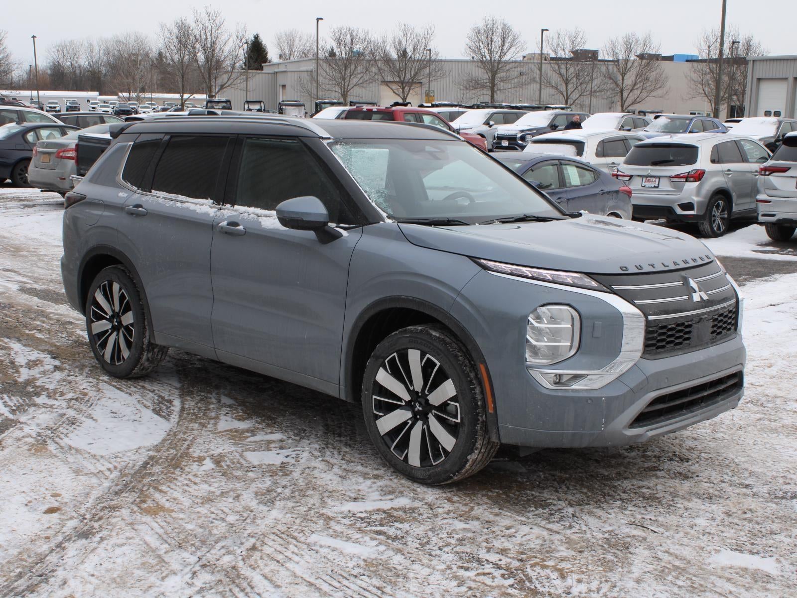 2026 Mitsubishi Outlander SEL