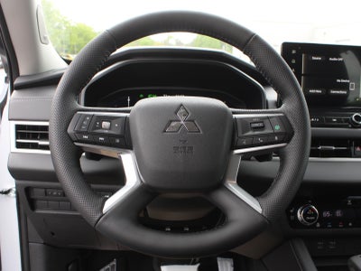 2026 Mitsubishi Outlander Plug-In Hybrid SEL