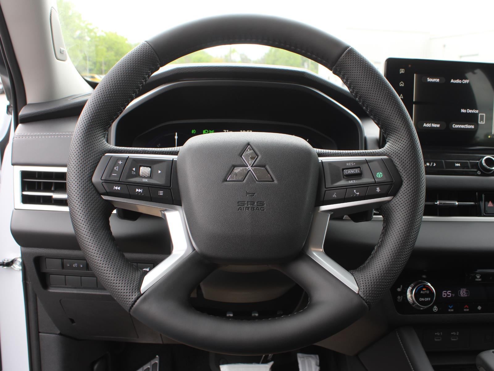 2026 Mitsubishi Outlander Plug-In Hybrid SEL
