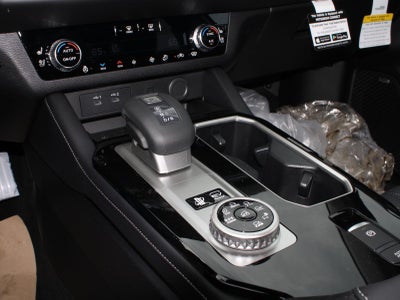 2026 Mitsubishi Outlander Plug-In Hybrid SEL