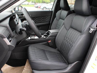 2026 Mitsubishi Outlander Plug-In Hybrid SEL